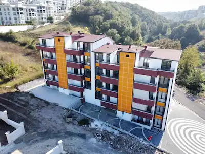 REMAX MYRADAN KİRALIK GENİŞ KULLANIŞLI 2+1 ARAKAT DAİRE