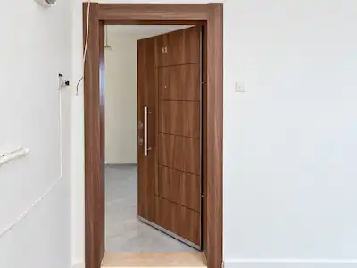 YENİLENMİŞ SATILIK 3+1 DAİRE - YENİMAHALLE METRO YANI