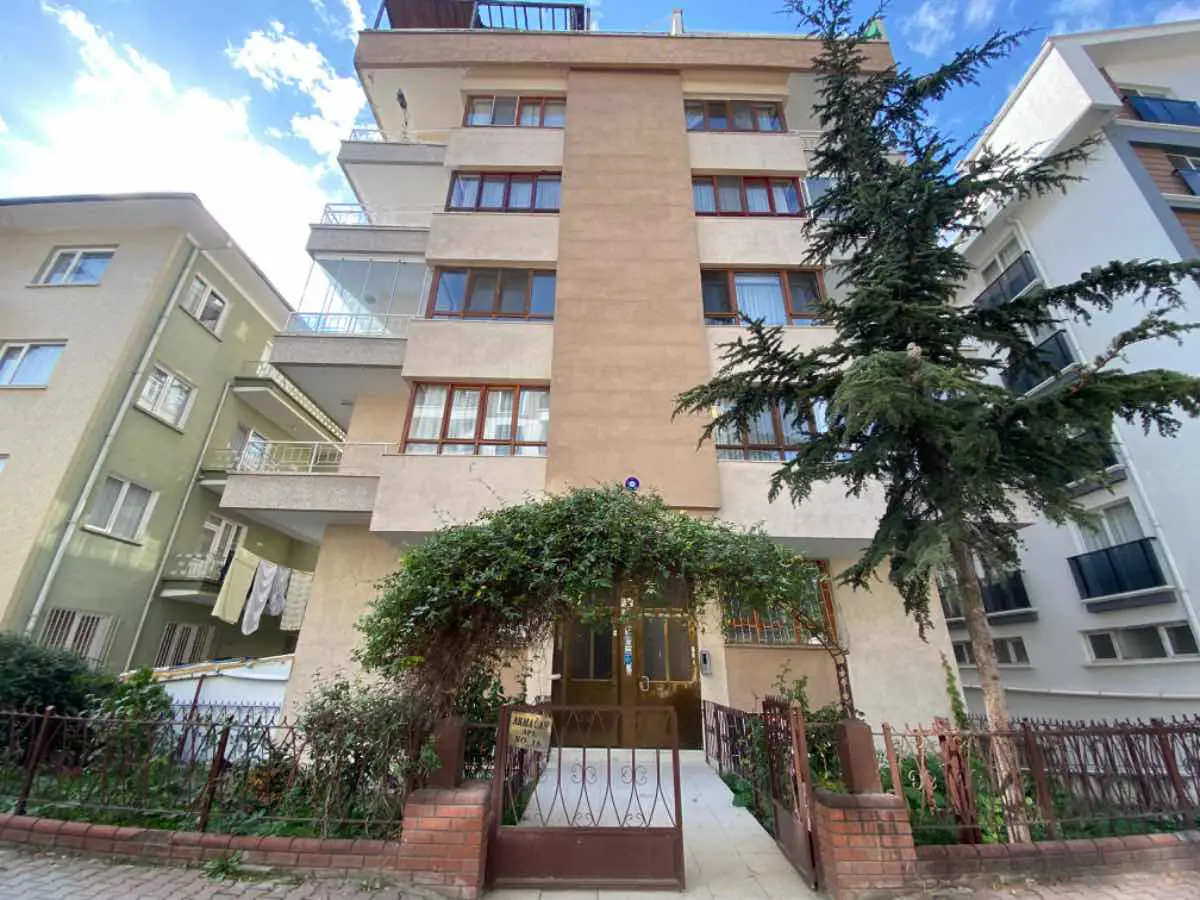 RE/MAX ARZ'DAN DIŞKAPI'DA 260 M² GENİŞ VE FERAH 5+1 DUBLEKS DAİRE