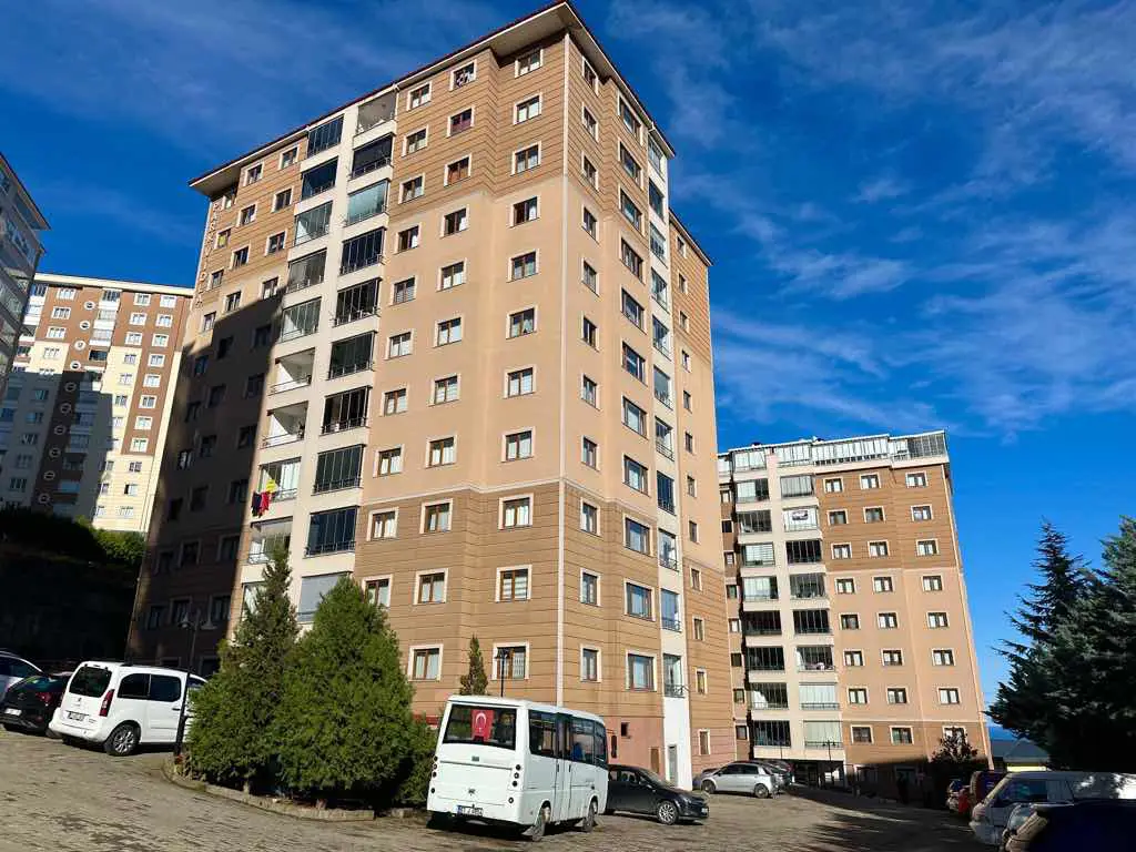 ÇUKURÇAYIR PARK VİOLA SİTESİNDE MANZARALI 4+1 SATILIK DAİRE!!