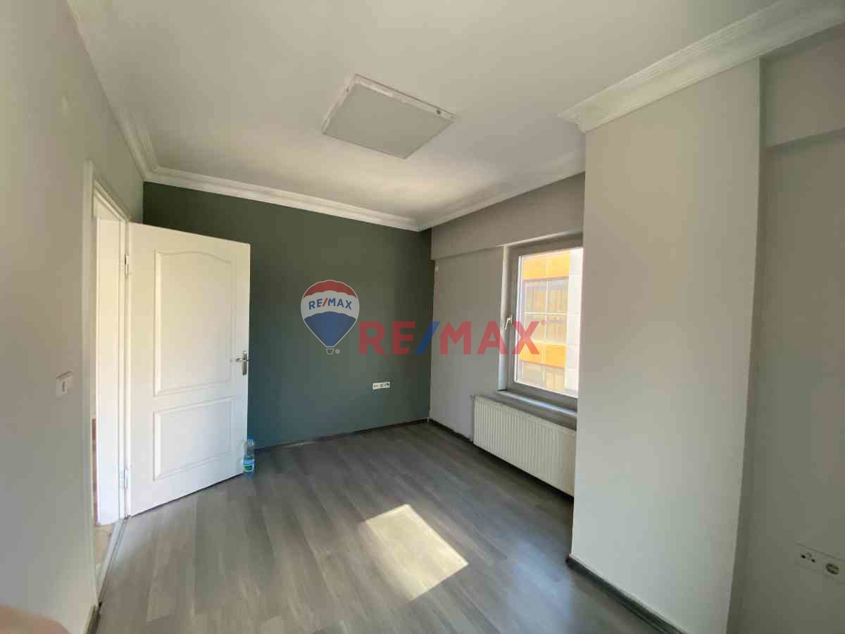 REMAX ÇARŞI'DAN MEHMET ALİ PAŞA'DA KİRALIK BÜRO-OFİS