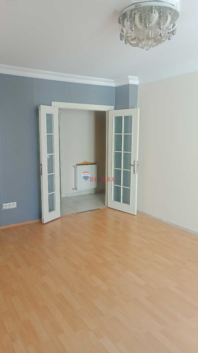 RAMİ CUMA MAHALLESİ ATABEY SOKAKTA SATILIK 5+1 DUBLEKS DAİRE