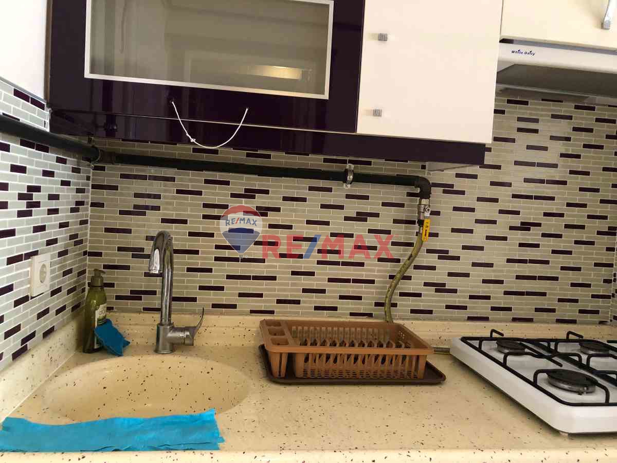 REMAX MODEL DEN TINAZTEPE KAMPÜS CİVARI DOĞALGAZLI EŞYALI 1+1