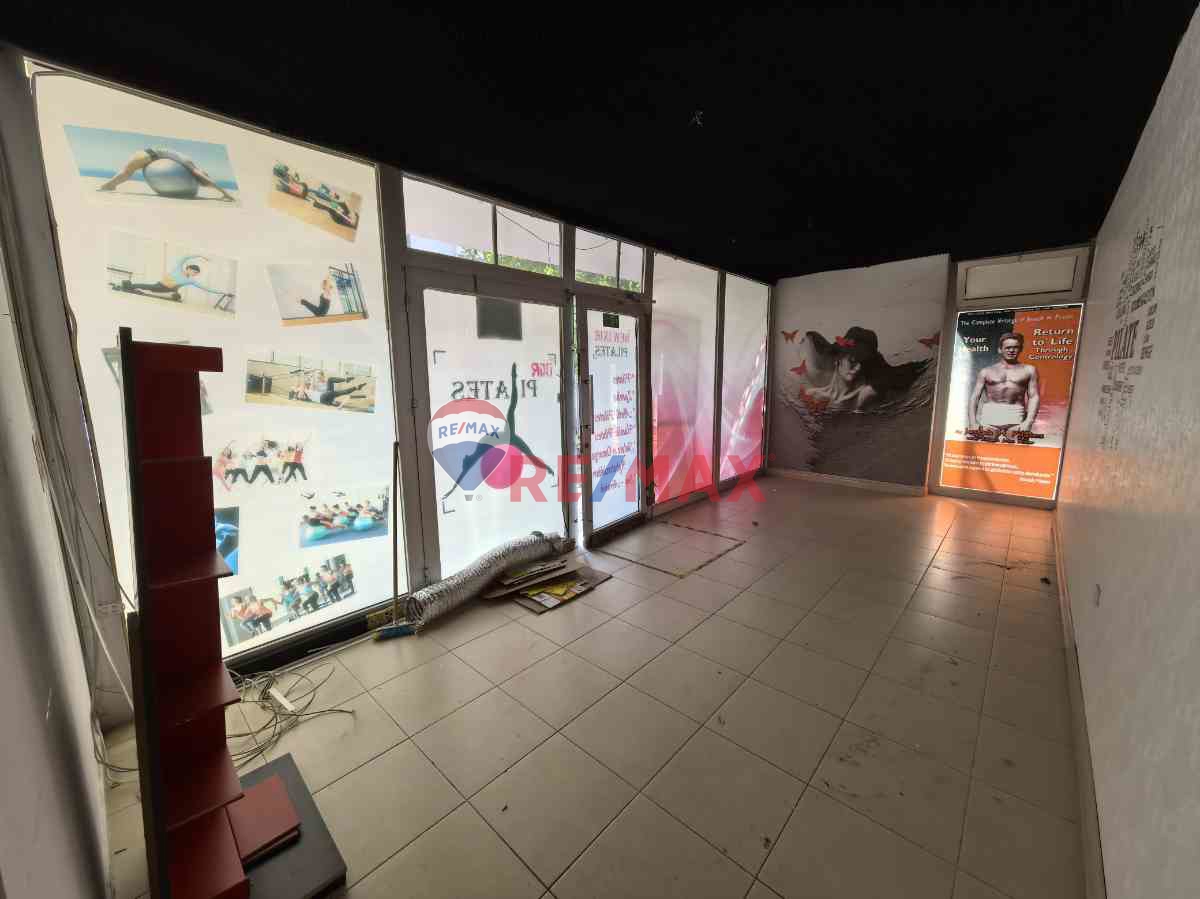 MUHITTIN MAHALLESINDE SATILIK 2 KATLI DÜKKAN