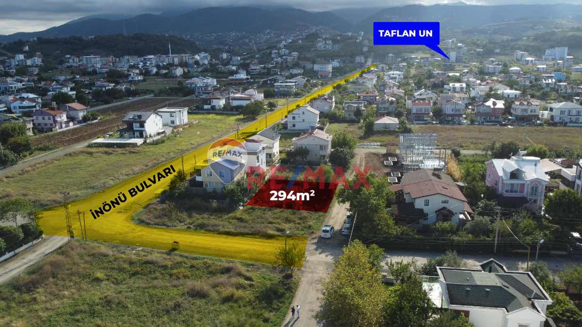 REMAX MURAT'TAN ATAKUM TAFLAN DENİZE 150 METRE MESAFEDE VİLLALIK