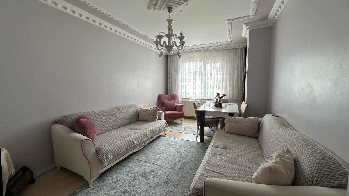 GÜRPINAR'DA ÇATI DUBLEKSİ 2+2 BALKONLU 2 BANYOLU SATILIK DAİRE