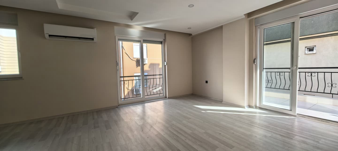 ERENKÖY MAHALESİNDE 4+1 KİRALIK DAİRE