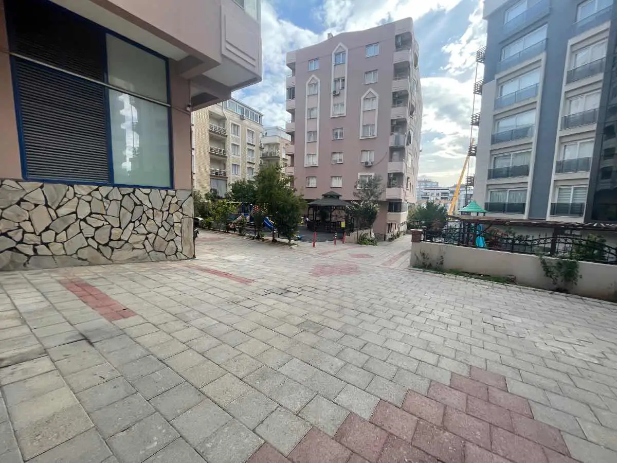 REMAX MODEL DEN BUCA YILDIZ MAH ALINTERI SITESINDE 3+1 DOĞALGAZLI 3