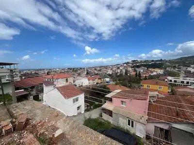 İZMIR URLA SIRA MAHALLESI'NDE SATILIK PARSEL