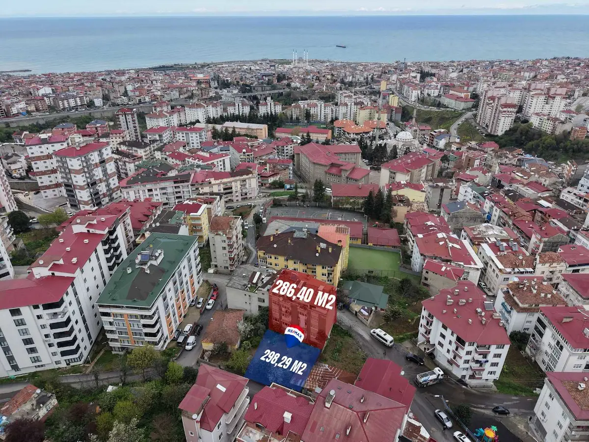 BAHÇECİK MAHALLE'DE 2 PARSEL OLAN ARSA VE BİNAMIZI SATIYORUZ