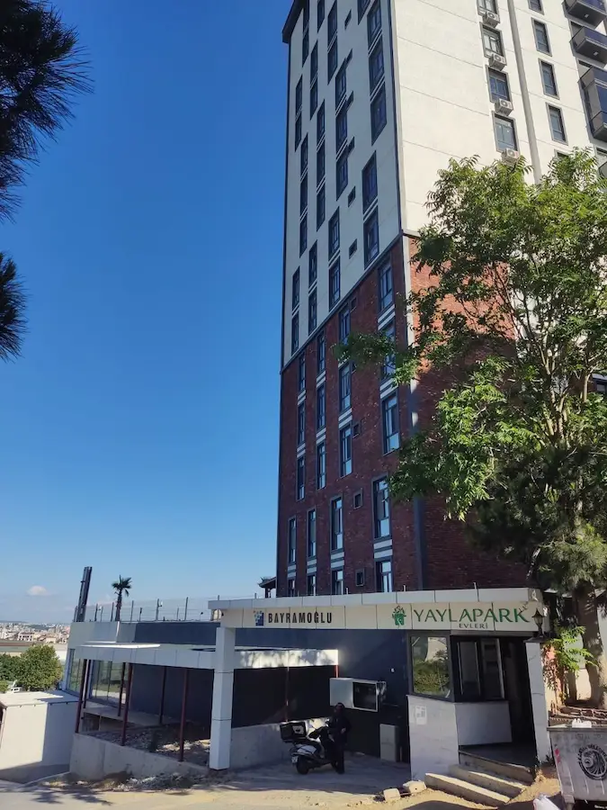 KARTAL YAYLAPARK EVLERİNDE FIRSAT SATILIK 2+1 DAİRE
