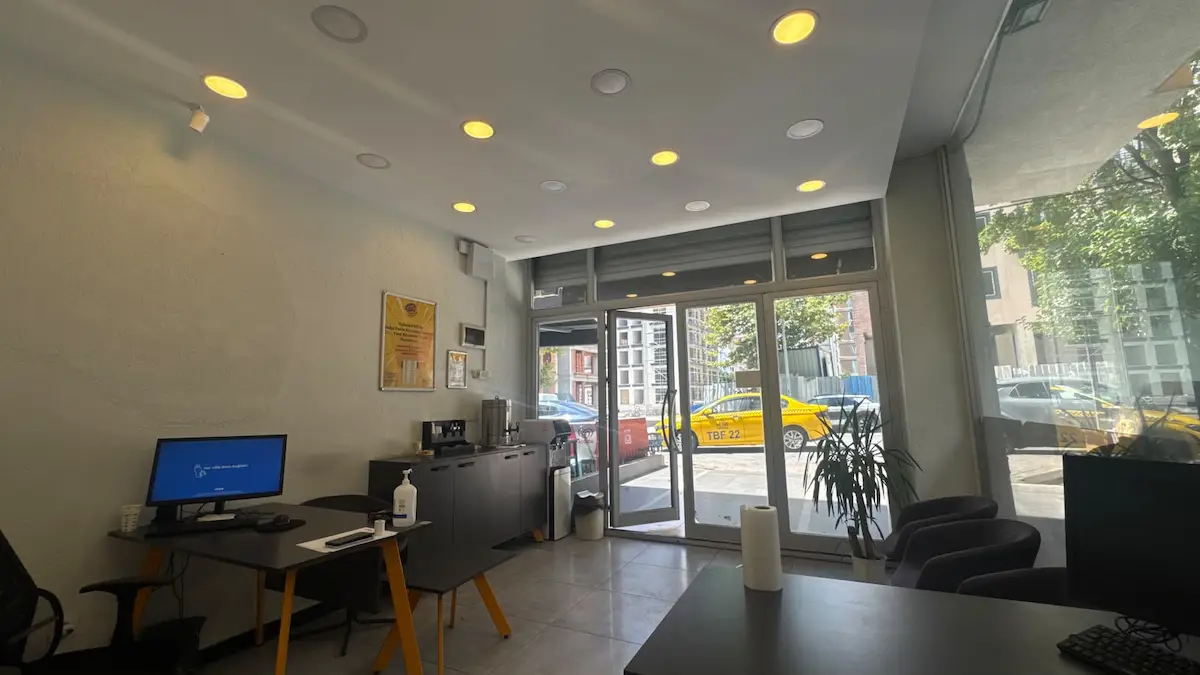 YILLIK PEŞIN KIRA | KIRACILI | 80 M² | BELIKDÜZÜ IHLAMUR CAD.