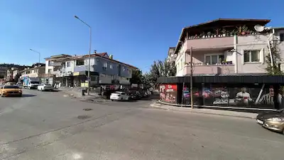 MAVİ DURAK BÖLGESİNDE | 65 M² NET | GENİŞ BAHÇE KULLANIMLI İŞYERİ