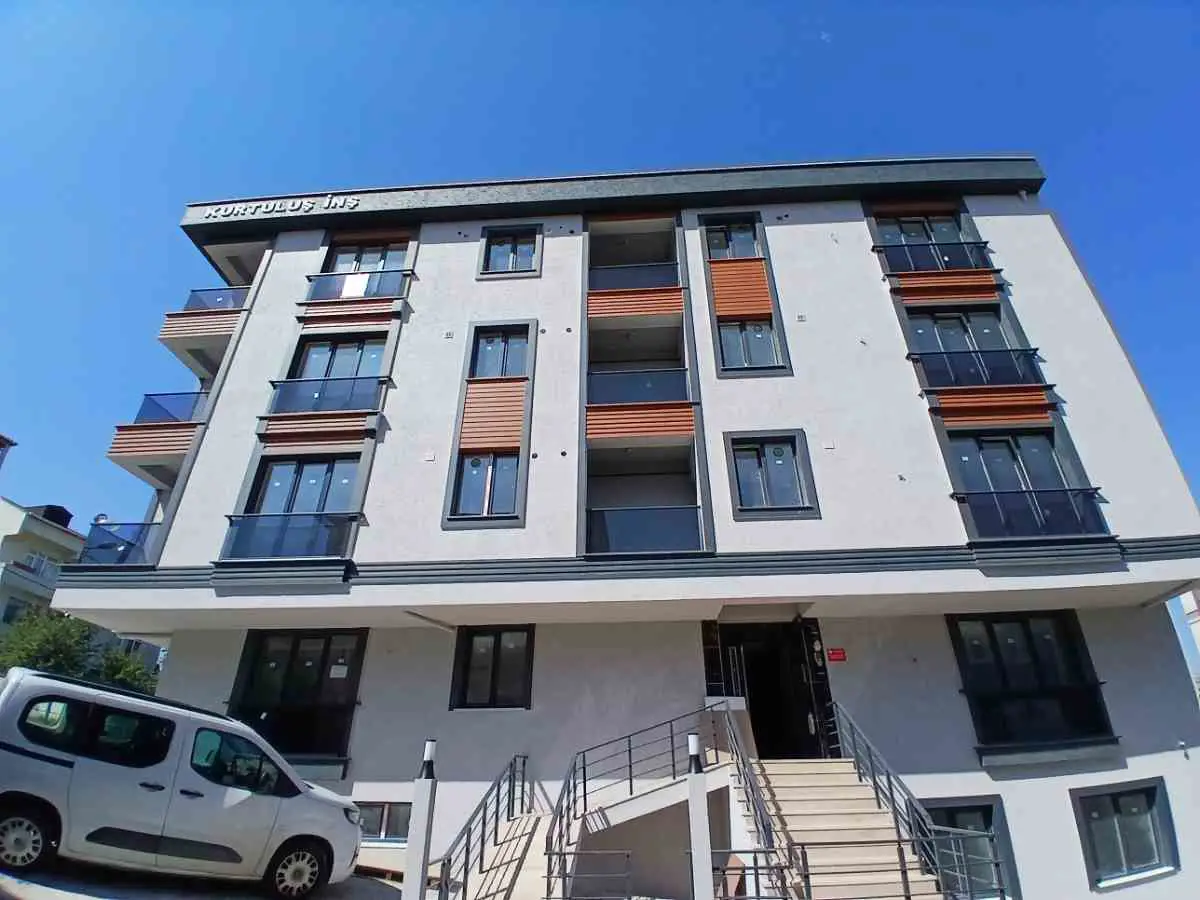 YASİN KURTULUŞ*ÜMRANİYE'DE CEPHELİ BAHÇE DUBLEX SATILIK 4+1 DAİRE