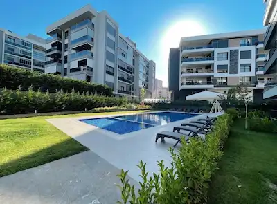REMAX MODEL DEN SELÇUKBEY ESSE LİFE SİTESİNDE 3.5+1 SATILIK DAİRE