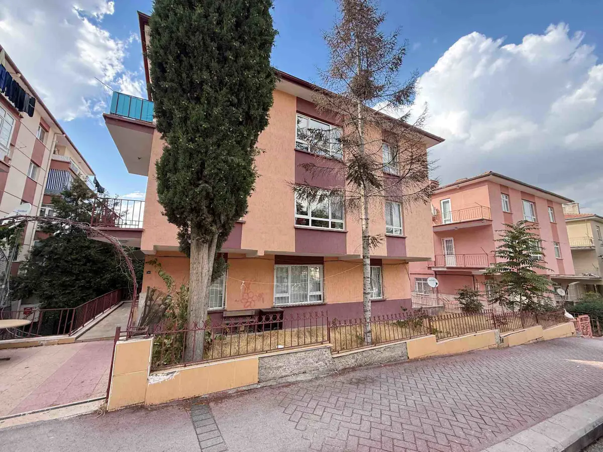 ÇANKAYA OSMAN TEMİZ MAH’DE 3+1 BAHÇE KATI SATILIK | KREDİYE UYGUN