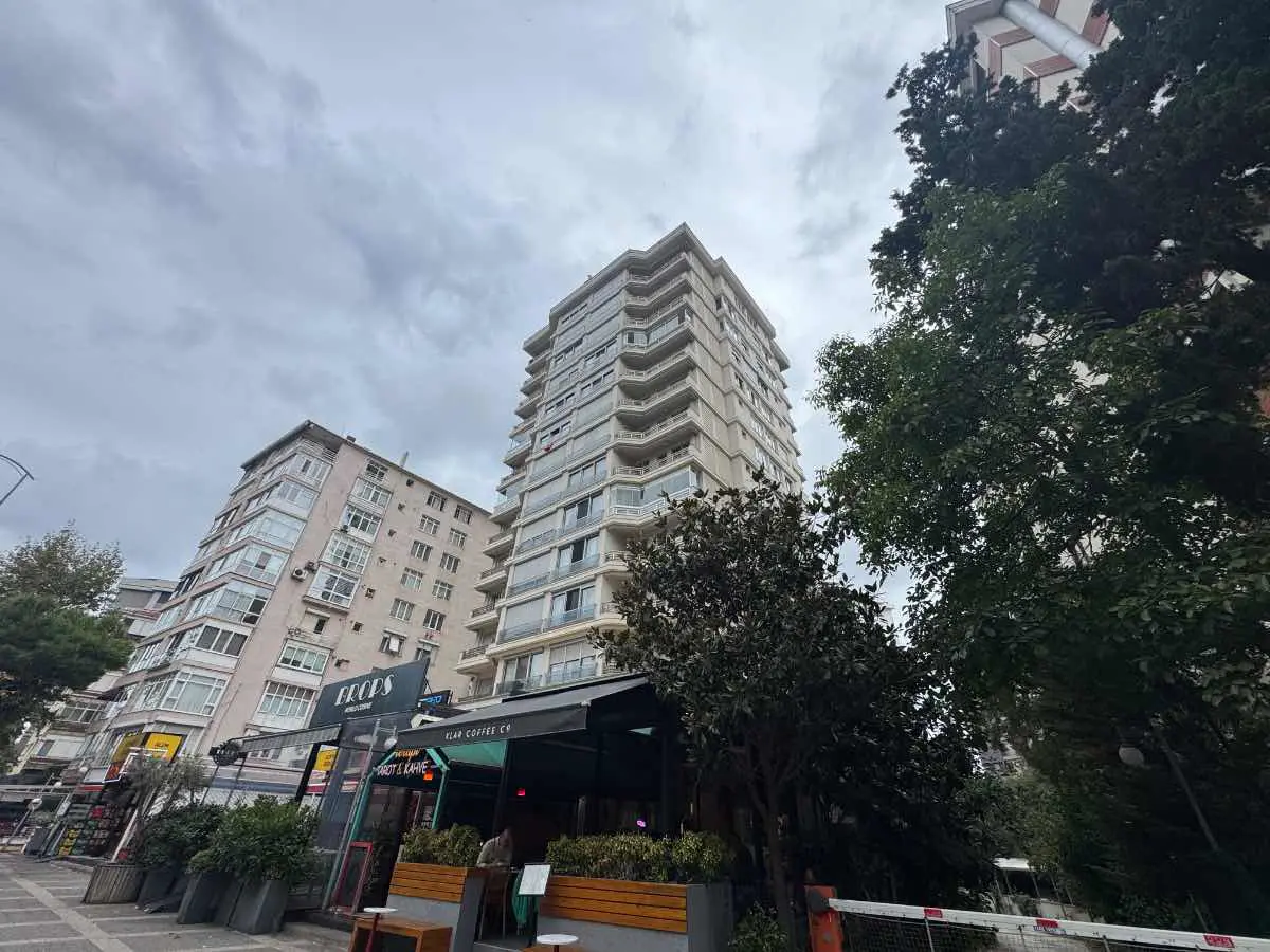 FENER KALAMIŞ CAD. ÜZERINDE MARINAYA YAKIN KIRALIK DAIRE