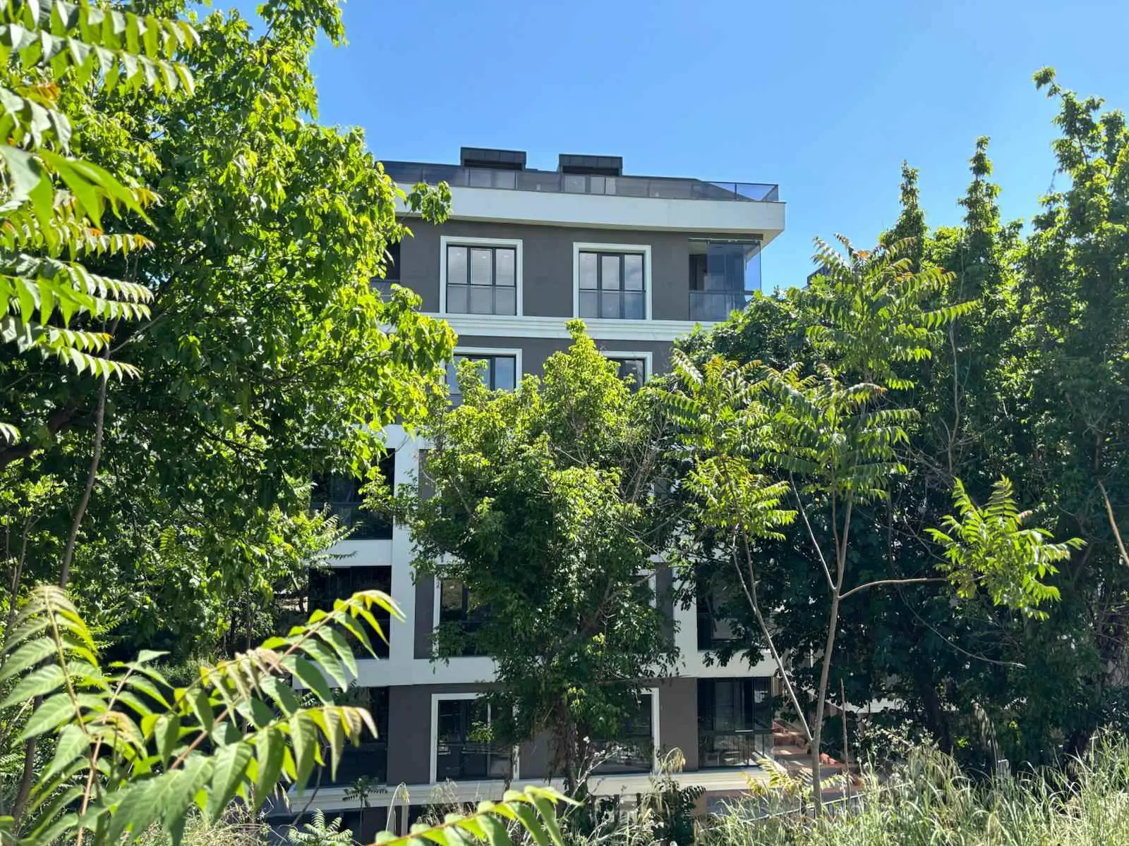 BAKIRKÖY INCIRLI'DE RIDVAN ERGÜL SITESINDE 2+1 KİRALIK DAIRE