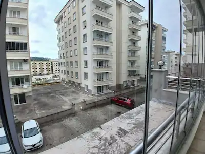 KAŞÜSTÜ HASTANESİ KARŞISI AK CENTER'DA KİRALIK 1+1 KİRALIK DAİRE