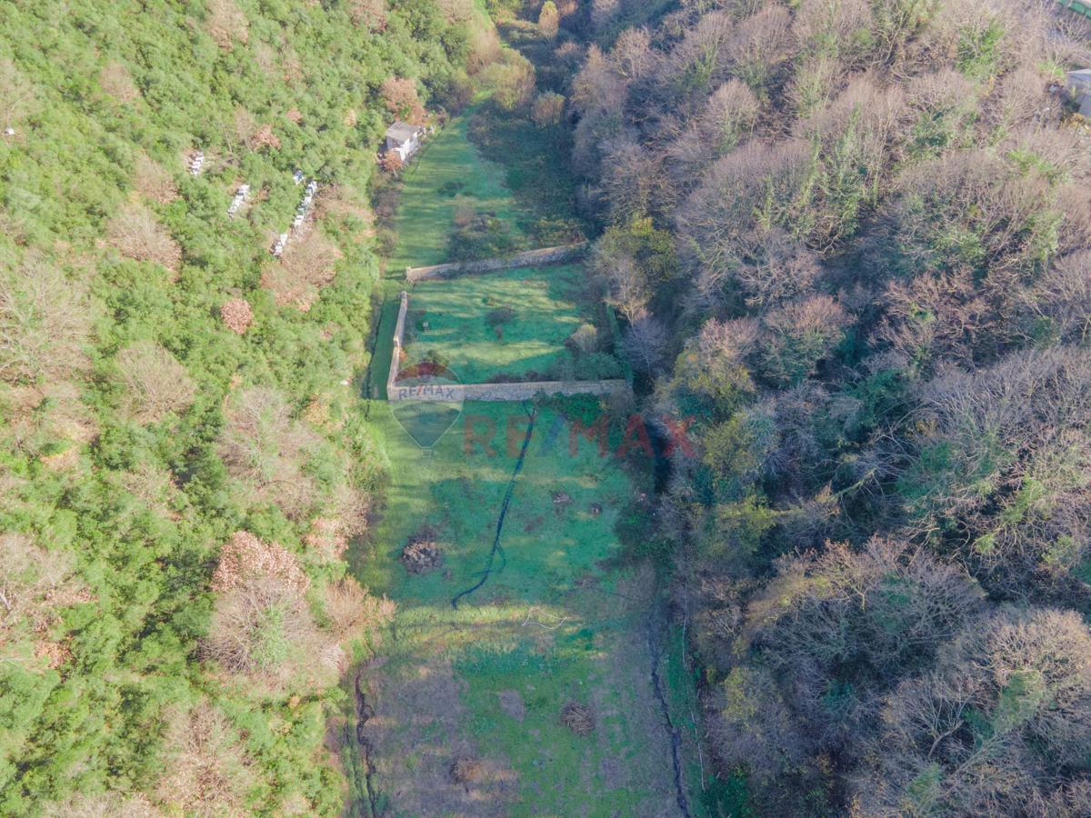 BEYKOZ ÇENGELDERE MAHALLESI 2606 M² İMARLI MÜSTAKIL PARSEL ARSA