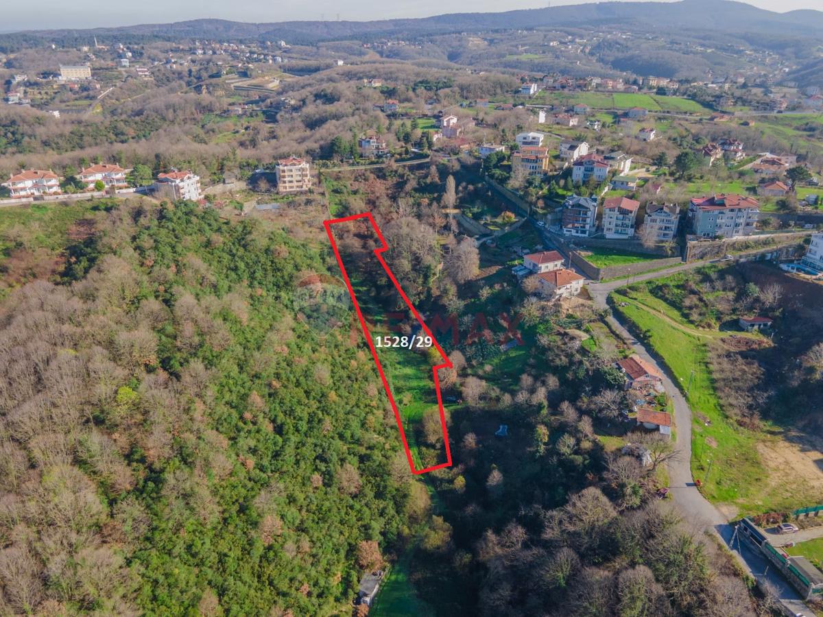 BEYKOZ ÇENGELDERE MAHALLESI 2606 M² İMARLI MÜSTAKIL PARSEL ARSA