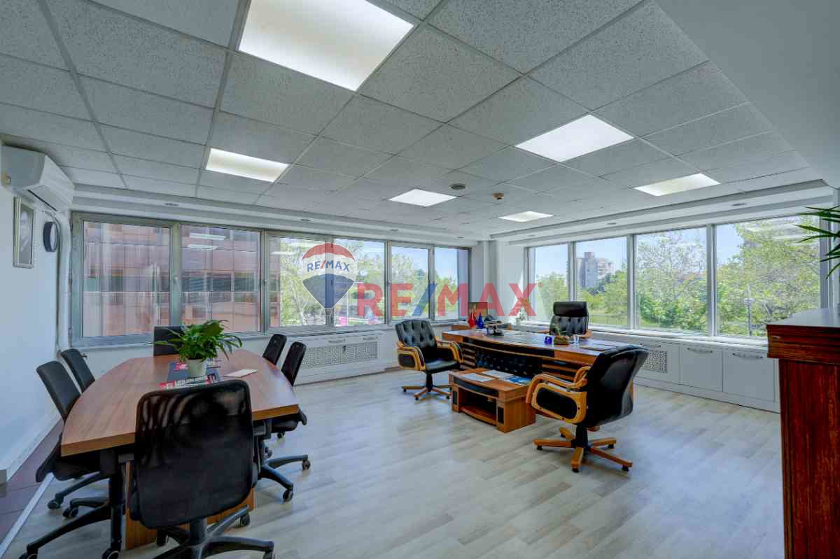 EMNİYETEVLERİ CAD ÜZERİNDE 512M2 ÖN CEPHE KİRALIK OFİS KATI