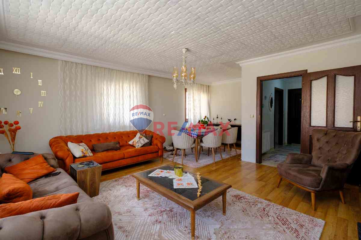 KIRKKONAKLAR’DA YAPILI, TERASLI SATILIK DUBLEKS DAİRE