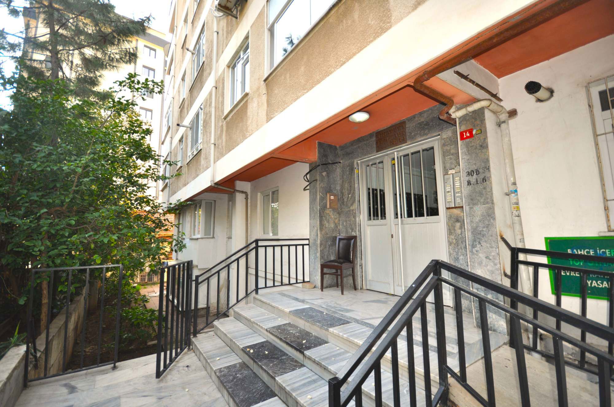 MALTEPE BAĞLARBAŞI MERK LOKASYON ASANSÖRLÜ DEPOZİTOSUZ 3+1 DAİRE