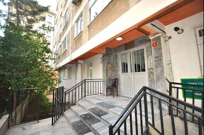 MALTEPE BAĞLARBAŞI MERK LOKASYON ASANSÖRLÜ DEPOZİTOSUZ 3+1 DAİRE