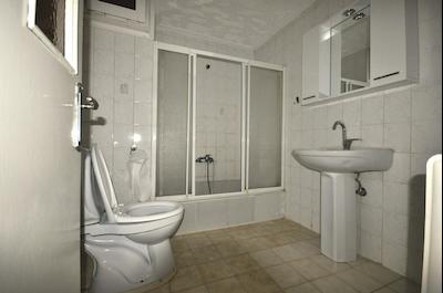 MALTEPE BAĞLARBAŞI MERK LOKASYON ASANSÖRLÜ DEPOZİTOSUZ 3+1 DAİRE