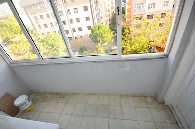 MALTEPE BAĞLARBAŞI MERK LOKASYON ASANSÖRLÜ DEPOZİTOSUZ 3+1 DAİRE