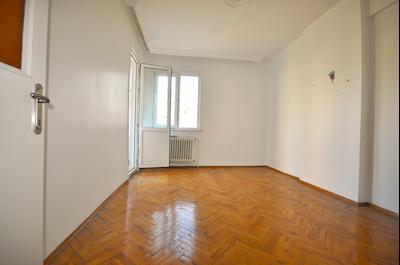 MALTEPE BAĞLARBAŞI MERK LOKASYON ASANSÖRLÜ DEPOZİTOSUZ 3+1 DAİRE