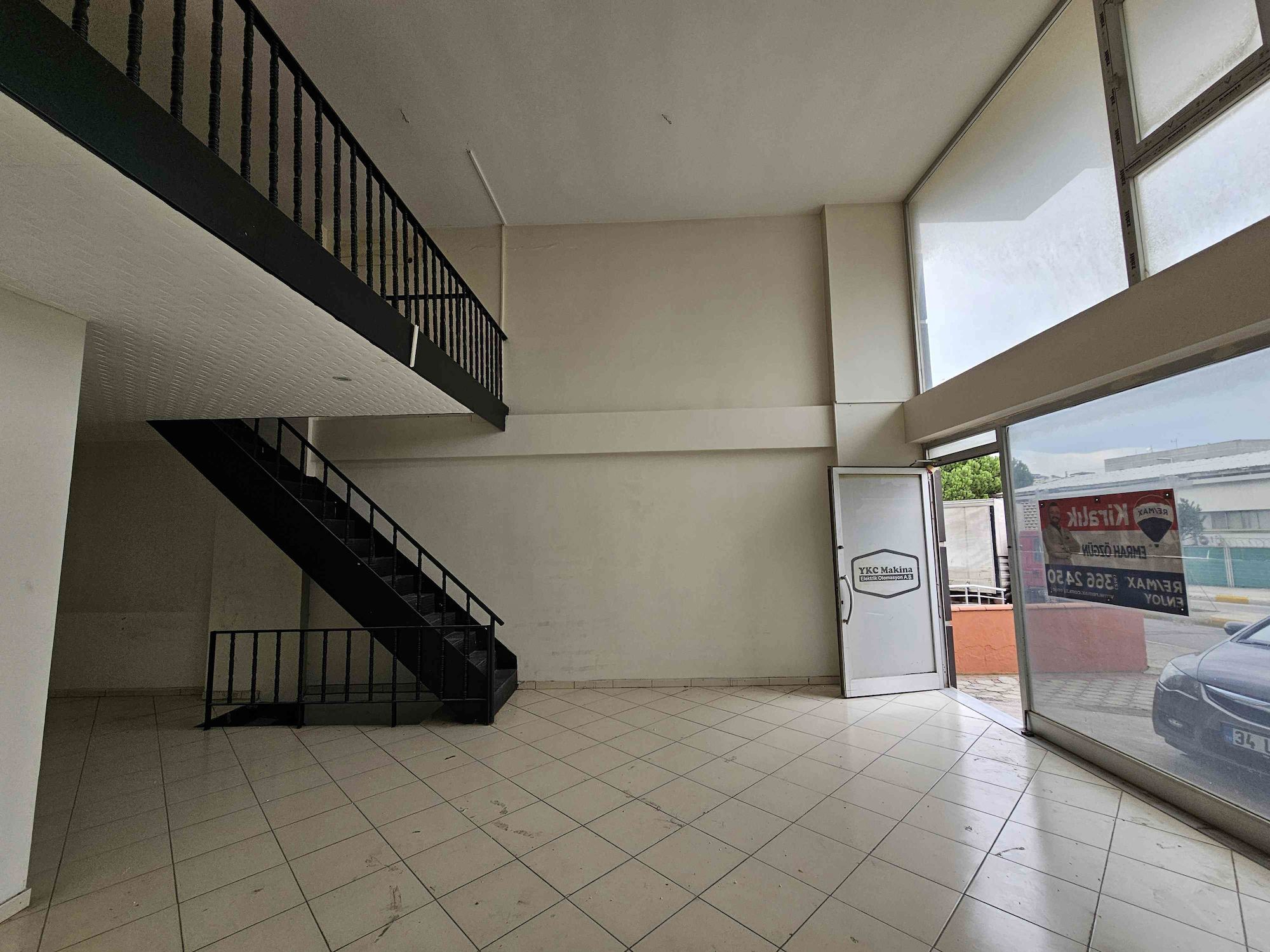 PENDİK YENİ BEŞEDİYE BİNASI YANINDA 150 M2 3 KAT OFİS DÜKKAN