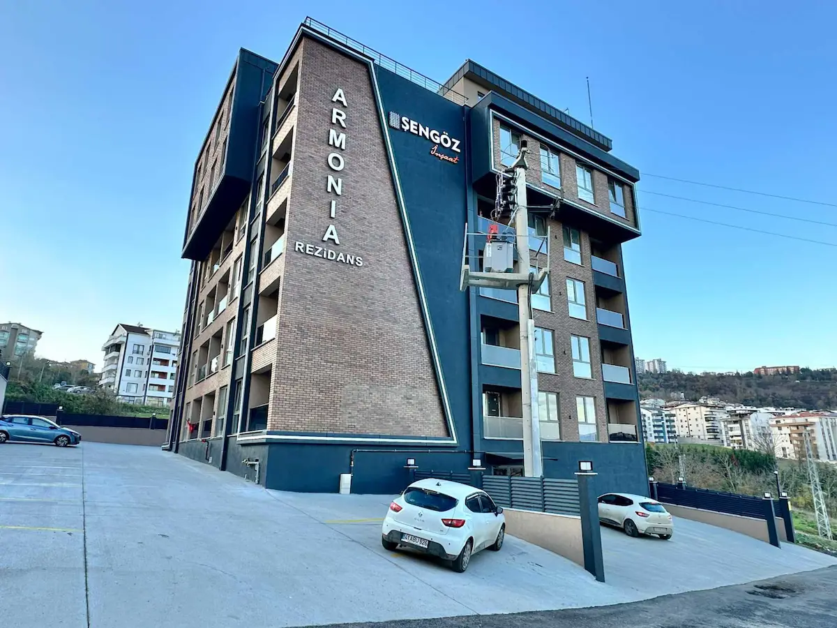 RE/MAX DREAM   İZMİT BOĞAZOVA CADDESİ ARMONİA REZİDANTA SATILIK DAIRE