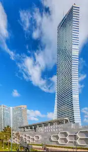METROPOL İSTANBULDA 3+1 BALKONLU EŞYALI SATILIK DAİRE