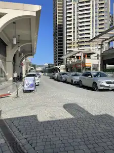 KÜÇÜKYALI PALLADİUM AVM’DE KİRALIK SIFIR MAĞAZA | YENİ PROJE – YÜKSEK TİCARİ POTANSİYEL