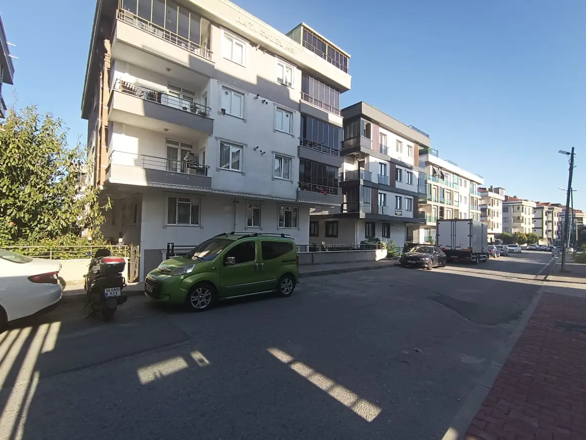 KAVAKLI’DA DENİZ MANZARALI, BARBEKÜ TERASLI LÜKS 3+2 DUBLEKS
