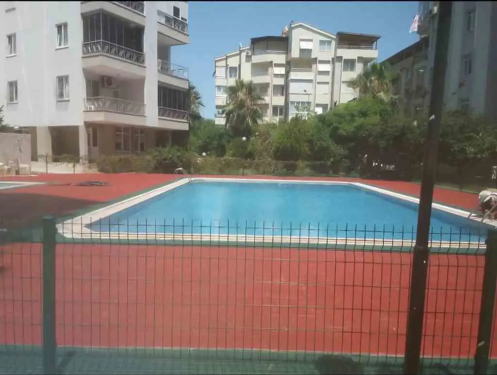 ANTALYA GÜRSU ARAKAT 2+1 DENİZE YÜRÜME MESAFESİNDE 7.250.000 TL