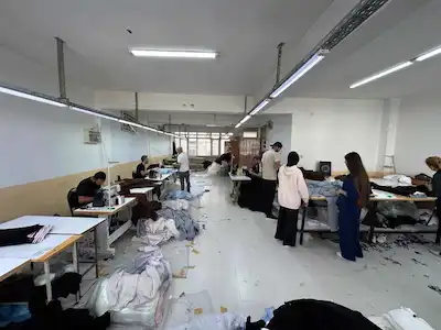 BAYRAMPAŞA ORTA MAHALLEDE 90M2 YATIRIMLIK SATILIK DÜKKAN
