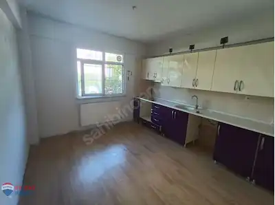 KIRALIK MALAZGIRT CADDESI'NDE NET 75M² FERAH 2+1 BAHÇE KAT DAIRE
