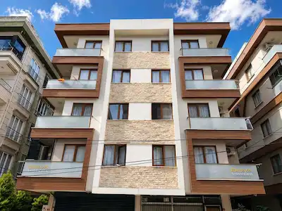 SAMANDIRA’DA-METROYA YÜRÜME MESAFESİNDE-2+1 ARA KAT