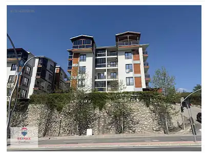 BAŞİSKELE FATİH MAH ÜSTPARK SİTESİ SATILIK 2+1 ARAKAT DAİRE
