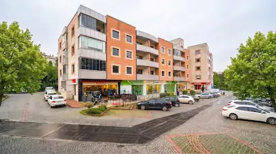ACARKENT ÇARŞI BLOKLARINDA ORMAN MANZARALI SATILIK 1+1 DAİRE