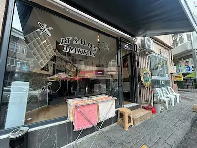 FATİH ŞEHREMİNİ MAH. MERKEZİ LOKASYONDA KİRACILI SATILIK İŞYERİ