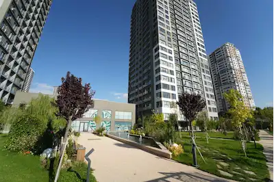NATURA YAŞAMKENT SİTESİ'NDE RÜYA GİBİ DAİRE. 4.5+1 HEMEN TAŞININ