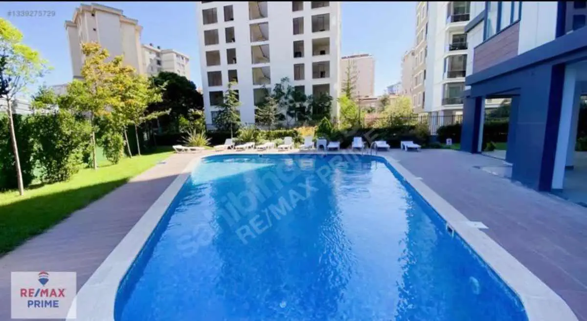 BOSTANCIDA NEZİH REZİDANS'TA 3+1 MÜKEMMEL DAİRE
