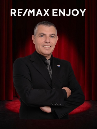 İskender Barbaros Sertelli